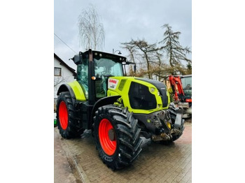 Трактор CLAAS Axion 830