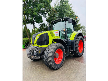 Трактор CLAAS Axion 810