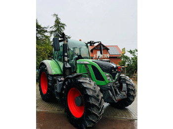 Трактор FENDT 724 Vario