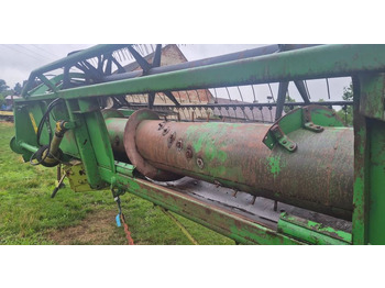 Жатка зерновая John Deere 922: фото 3