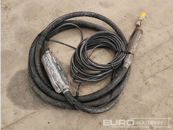 Асфальтоукладочная техника 110 Volt Concrete Poker: фото 4 Асфальтоукладочная техника 110 Volt Concrete Poker: фото 4