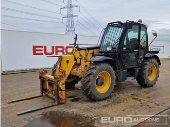 Телескопический погрузчик JCB