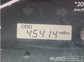 Пикап TOYOTA Hilux