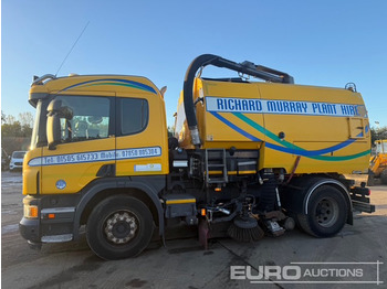 Подметально-уборочная машина SCANIA P