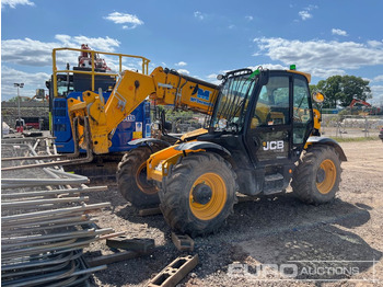 Телескопический погрузчик JCB