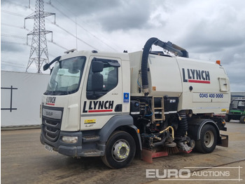 Подметально-уборочная машина DAF LF 230