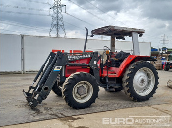 Трактор MASSEY FERGUSON