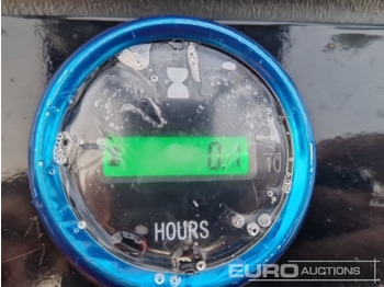 Мини-экскаватор JPC