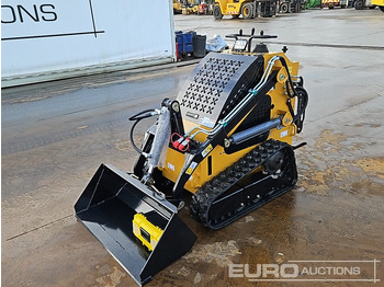 Мини-погрузчик с бортовым поворотом