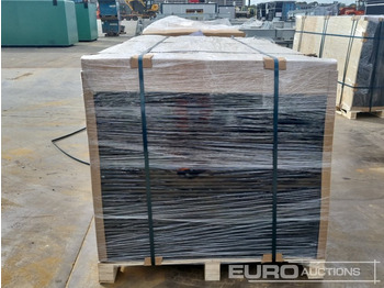 Строительное оборудование Unused 8' x 4' Plastic Ground Protection Mats (52 of), Connectors (104 of): фото 5