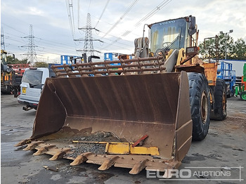 Колёсный погрузчик VOLVO L150E