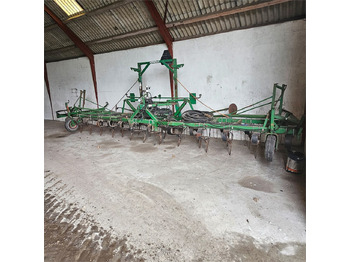 Техника для внесения удобрений AGRODAN