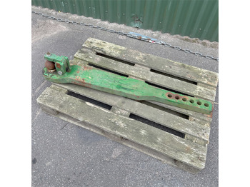 Трактор JOHN DEERE