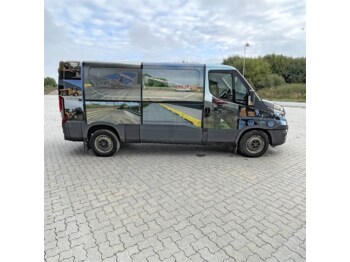 Цельнометаллический фургон Iveco 35-120 HI Matic: фото 3