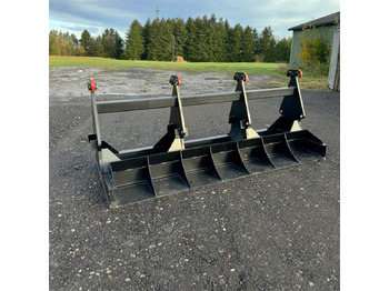 : фото в шапке страницы