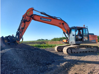 Гусеничный экскаватор DOOSAN DX225LC-5