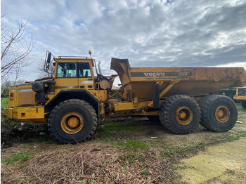Сочленённый самосвал VOLVO A35C