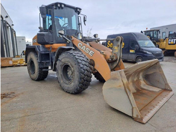 Колёсный погрузчик CASE 521 GXR: фото 2