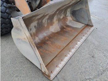 Колёсный погрузчик CASE 521 GXR: фото 5