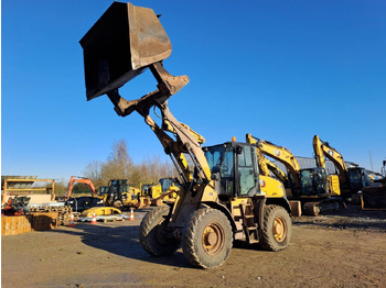 Колёсный погрузчик CATERPILLAR 914