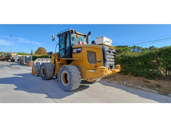 Колёсный погрузчик CATERPILLAR 930M