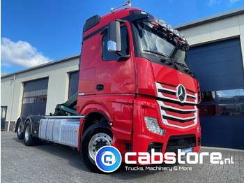Крюковой мультилифт Mercedes-Benz ACTROS 2542 6x2 Euro 6 - HIAB-Multilift 26 Ton's Haakarmsysteem - Containerlift -Bouwjaar 2016 - Km 544.497: фото 2