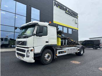 Портальный бункеровоз VOLVO FM9