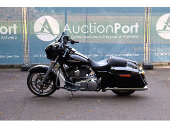 Мотоцикл Harley-Davidson Street Glide: фото 2 Мотоцикл Harley-Davidson Street Glide: фото 2