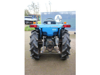 Трактор Iseki Landleader 247: фото 4 Трактор Iseki Landleader 247: фото 4