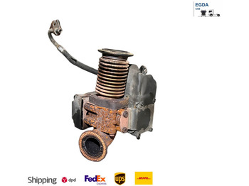 : фото в шапке страницы