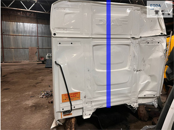 Кабина и интерьер DAF XG: фото 3