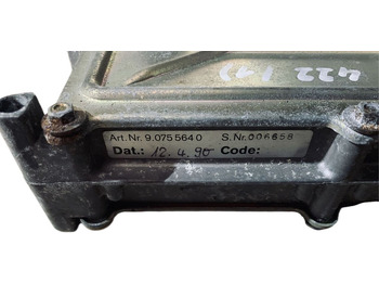 Блок управления MAN 422 Voith Retarder: фото 2 Блок управления MAN 422 Voith Retarder: фото 2