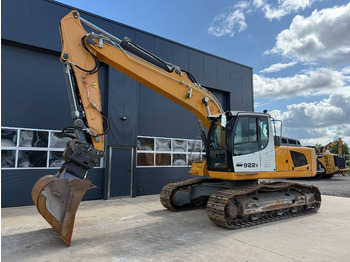 Гусеничный экскаватор LIEBHERR R 922