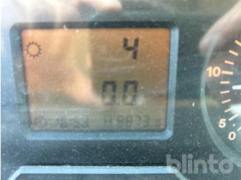 Трактор John Deere 6320 (2004): фото 5