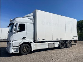 Грузовик с закрытым кузовом MERCEDES-BENZ