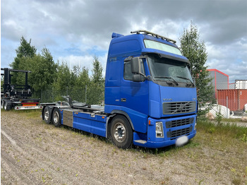 Грузовик VOLVO FH12