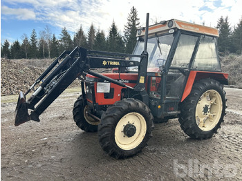 Трактор ZETOR