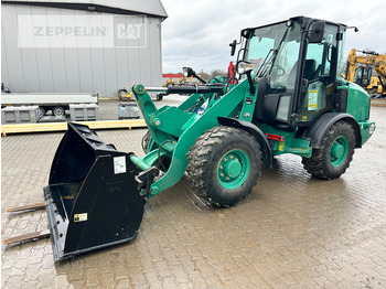 Колёсный погрузчик CATERPILLAR 906M