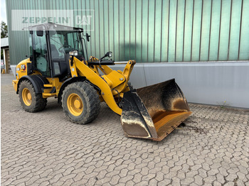 Колёсный погрузчик CATERPILLAR 908M