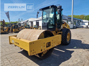 Компактор CATERPILLAR CS66B
