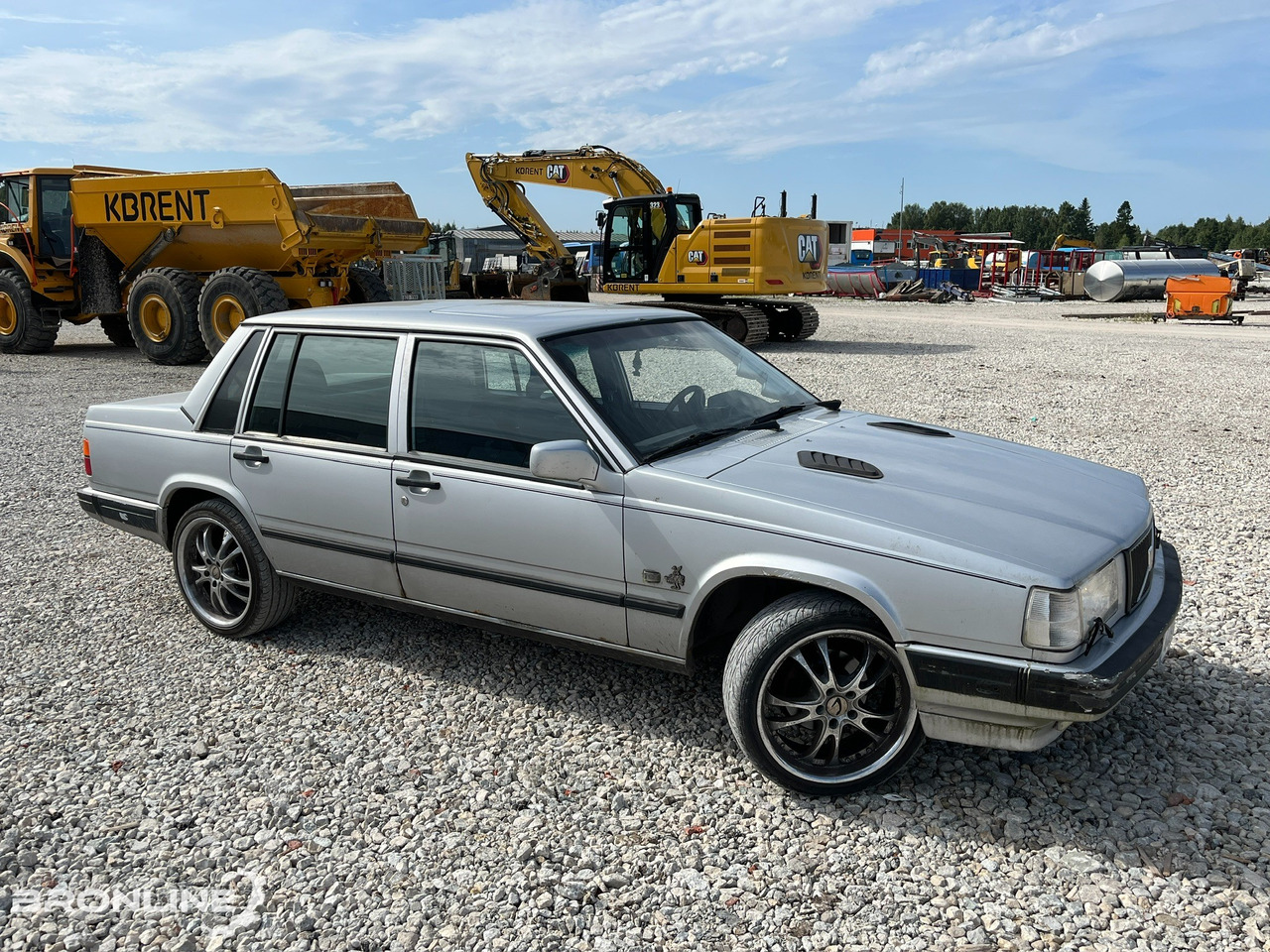 1992 VOLVO 740SE 2.3 85kW - Легковой автомобиль: фото 1 1992 VOLVO 740SE 2.3 85kW - Легковой автомобиль: фото 1
