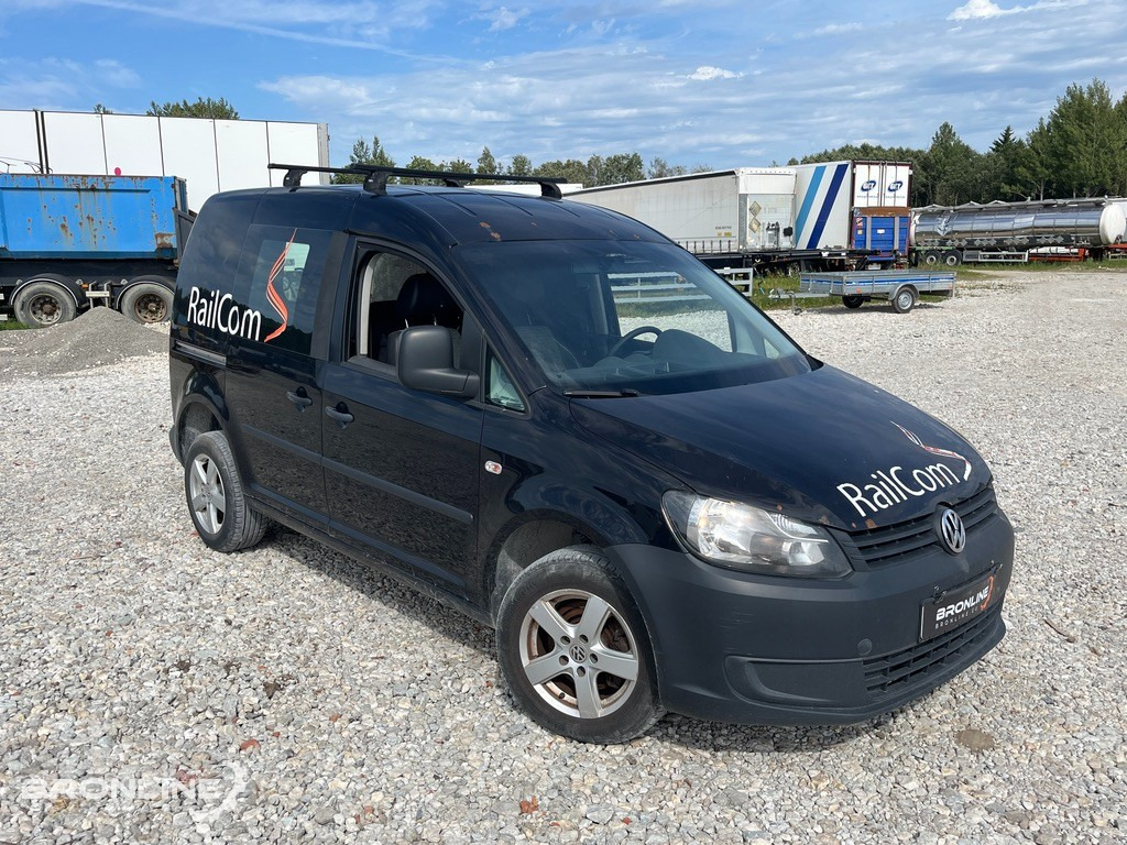 2011 Volkswagen Caddy 4x4 2.0 81kW - Легковой автомобиль: фото 1 2011 Volkswagen Caddy 4x4 2.0 81kW - Легковой автомобиль: фото 1