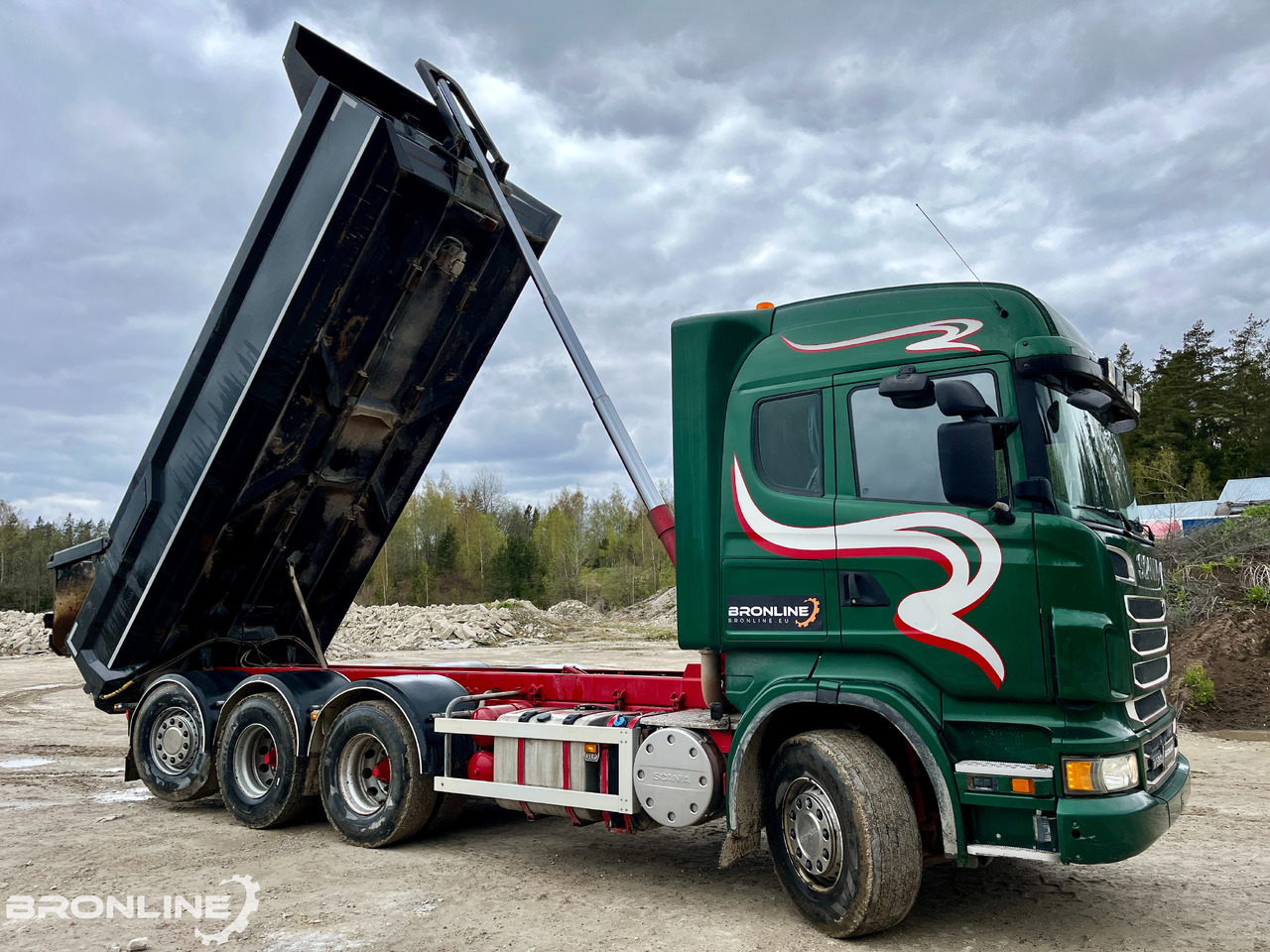 2013 V8 SCANIA R560 8X4 Tipper/Kallur/Retarder - Самосвал: фото 4 2013 V8 SCANIA R560 8X4 Tipper/Kallur/Retarder - Самосвал: фото 4