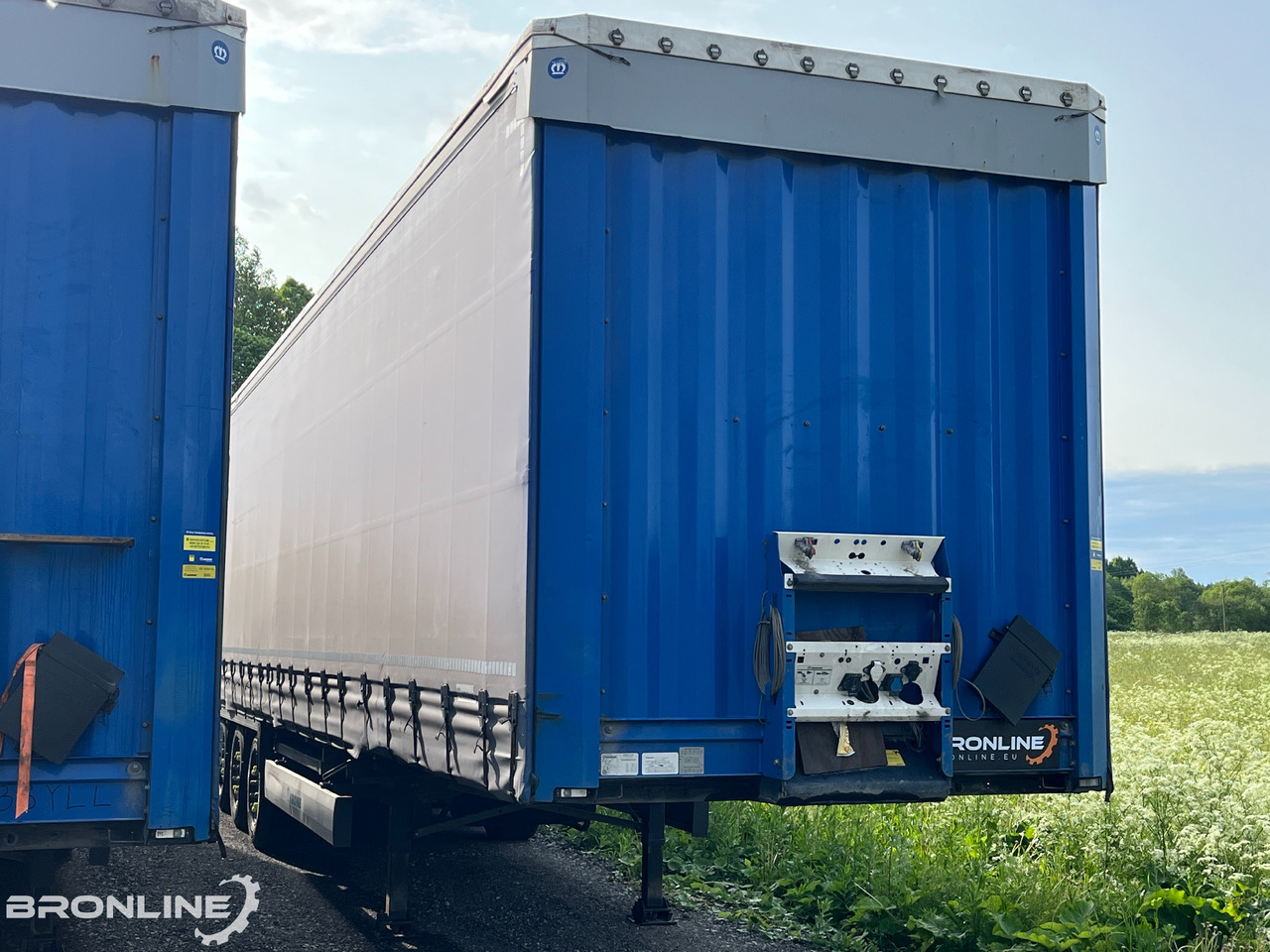 2020 KRONE SDP 27 ELP3-CS EN 12642-XL 43000kg ADR:EX/II - Тентованный полуприцеп: фото 3 2020 KRONE SDP 27 ELP3-CS EN 12642-XL 43000kg ADR:EX/II - Тентованный полуприцеп: фото 3