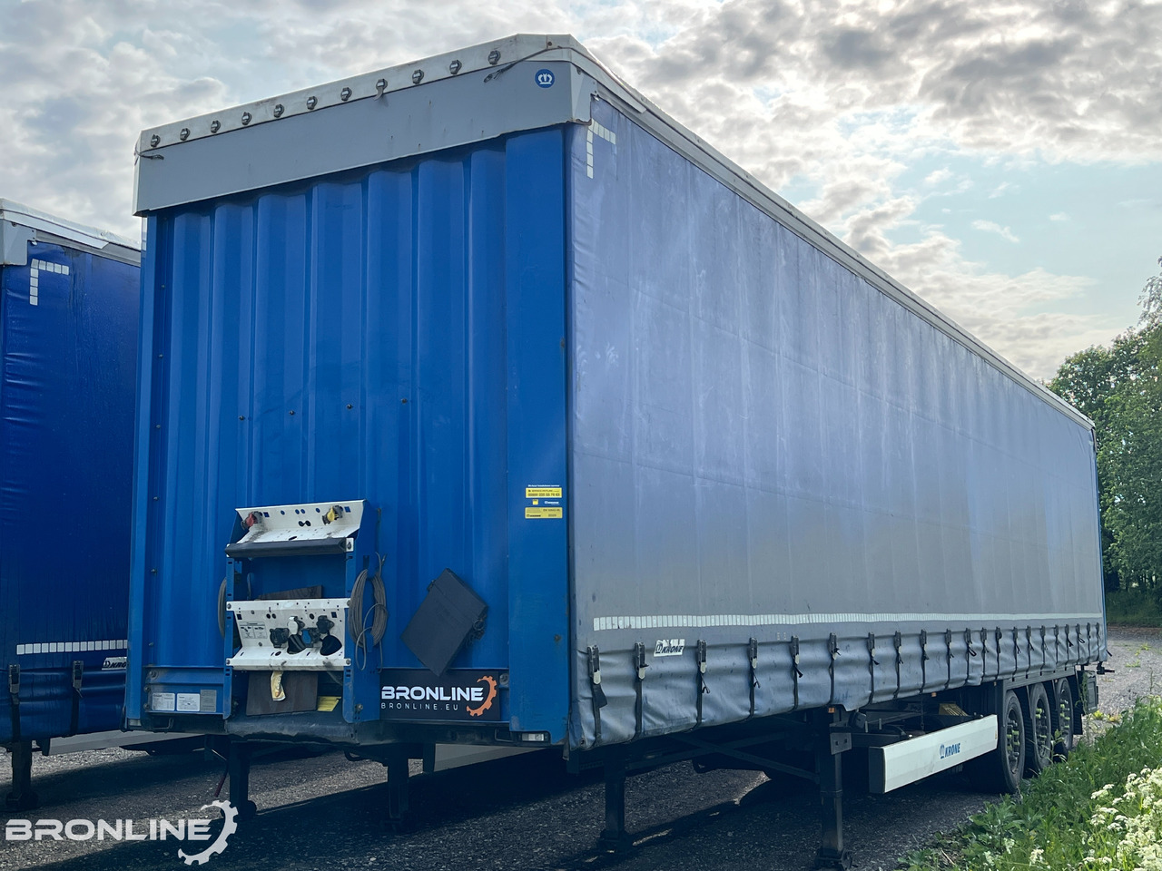 2020 KRONE SDP 27 ELP3-CS EN 12642-XL 43000kg ADR:EX/II - Тентованный полуприцеп: фото 1 2020 KRONE SDP 27 ELP3-CS EN 12642-XL 43000kg ADR:EX/II - Тентованный полуприцеп: фото 1
