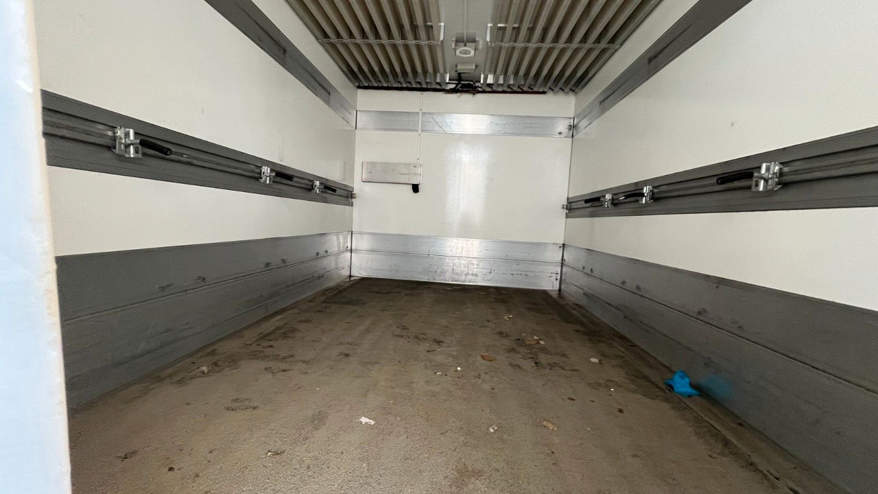 Iveco 50C18 Kühler Kühlkoffer Frigoblock Iveco 50C18 Kühler Kühlkoffer Frigoblock - Фургон-рефрижератор: фото 5 Iveco 50C18 Kühler Kühlkoffer Frigoblock Iveco 50C18 Kühler Kühlkoffer Frigoblock - Фургон-рефрижератор: фото 5