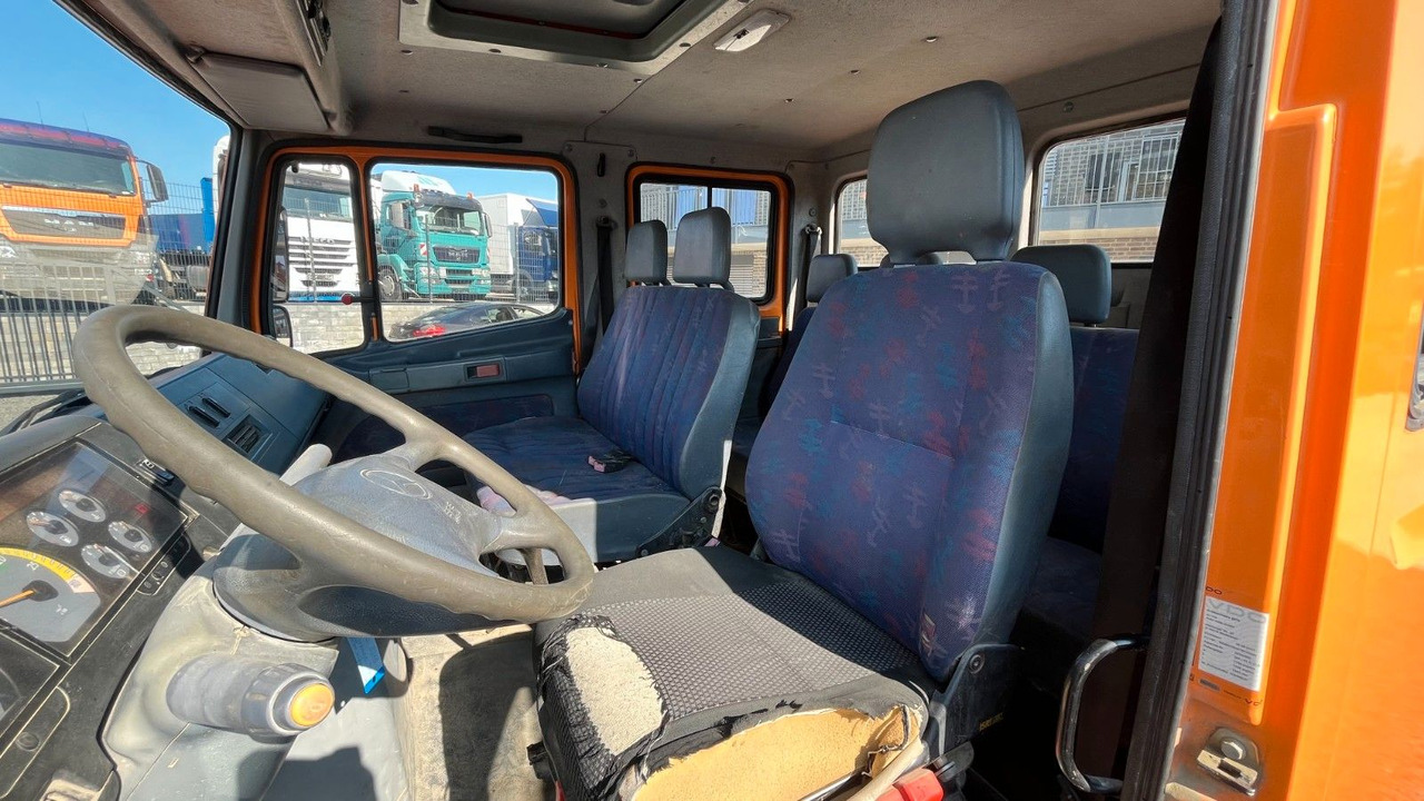 Малотоннажный самосвал, Грузопассажирский фургон Mercedes-Benz 818 DK Kipper Dreiseitenkipper Meiller  Doka Mercedes-Benz 818 DK Kipper Dreiseitenkipper Meiller  Doka: фото 7