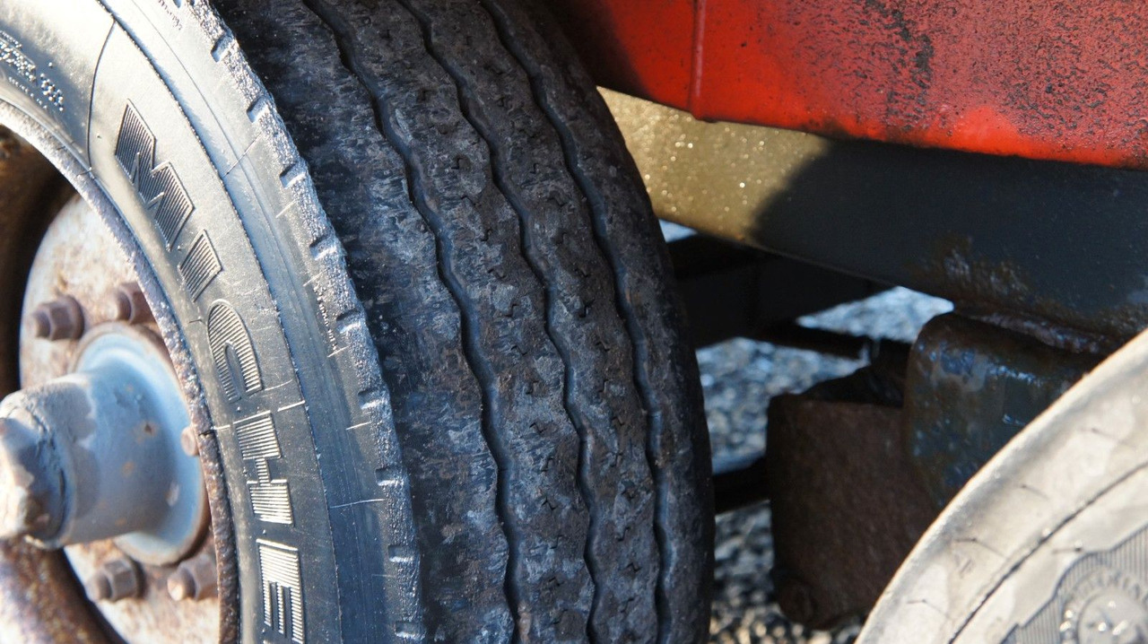 Самосвальный прицеп Müller-Mitteltal KA TA T Anhänger Kipper Dreiseitenkipper: фото 11 Самосвальный прицеп Müller-Mitteltal KA TA T Anhänger Kipper Dreiseitenkipper: фото 11