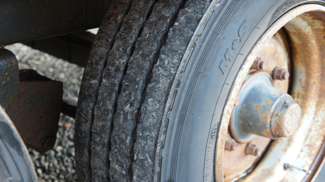 Самосвальный прицеп Müller-Mitteltal KA TA T Anhänger Kipper Dreiseitenkipper: фото 9 Самосвальный прицеп Müller-Mitteltal KA TA T Anhänger Kipper Dreiseitenkipper: фото 9