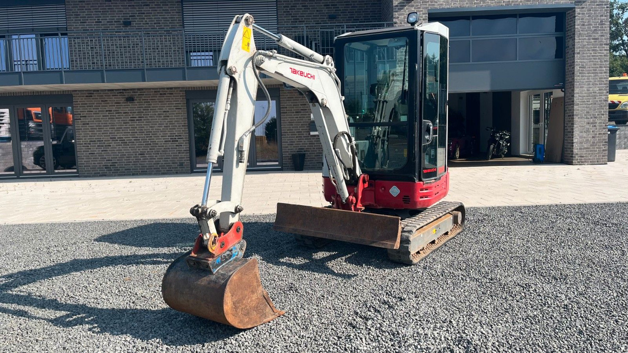 Takeuchi TB23R Minibagger 2670 Kg Takeuchi TB23R Minibagger 2670 Kg - Мини-экскаватор: фото 2 Takeuchi TB23R Minibagger 2670 Kg Takeuchi TB23R Minibagger 2670 Kg - Мини-экскаватор: фото 2